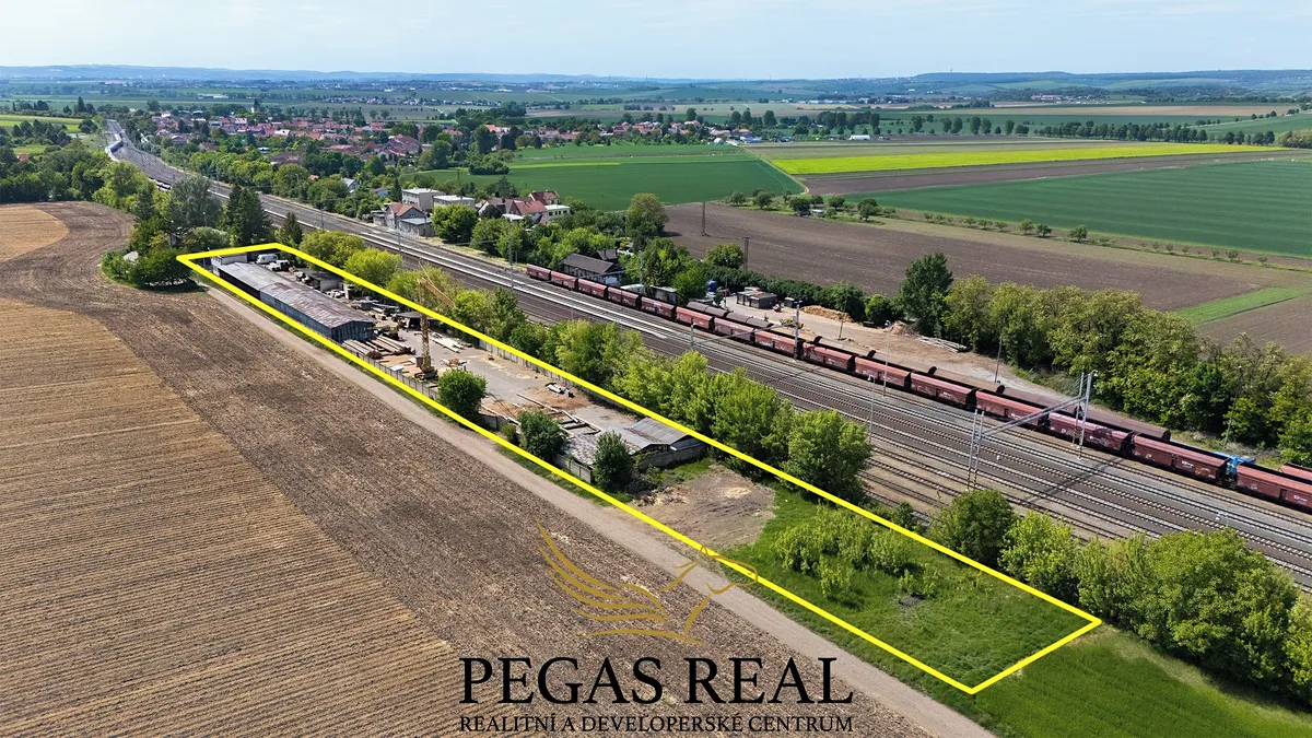 Pronájem výrobní haly, prostoru 6455 m²